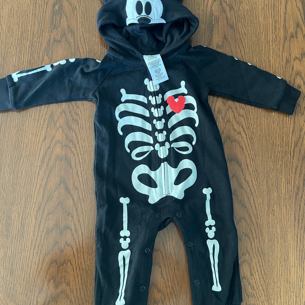 Mickey Mouse Ear sweatsuit glow in the dark Halloween onesie 9-12 months Disney
